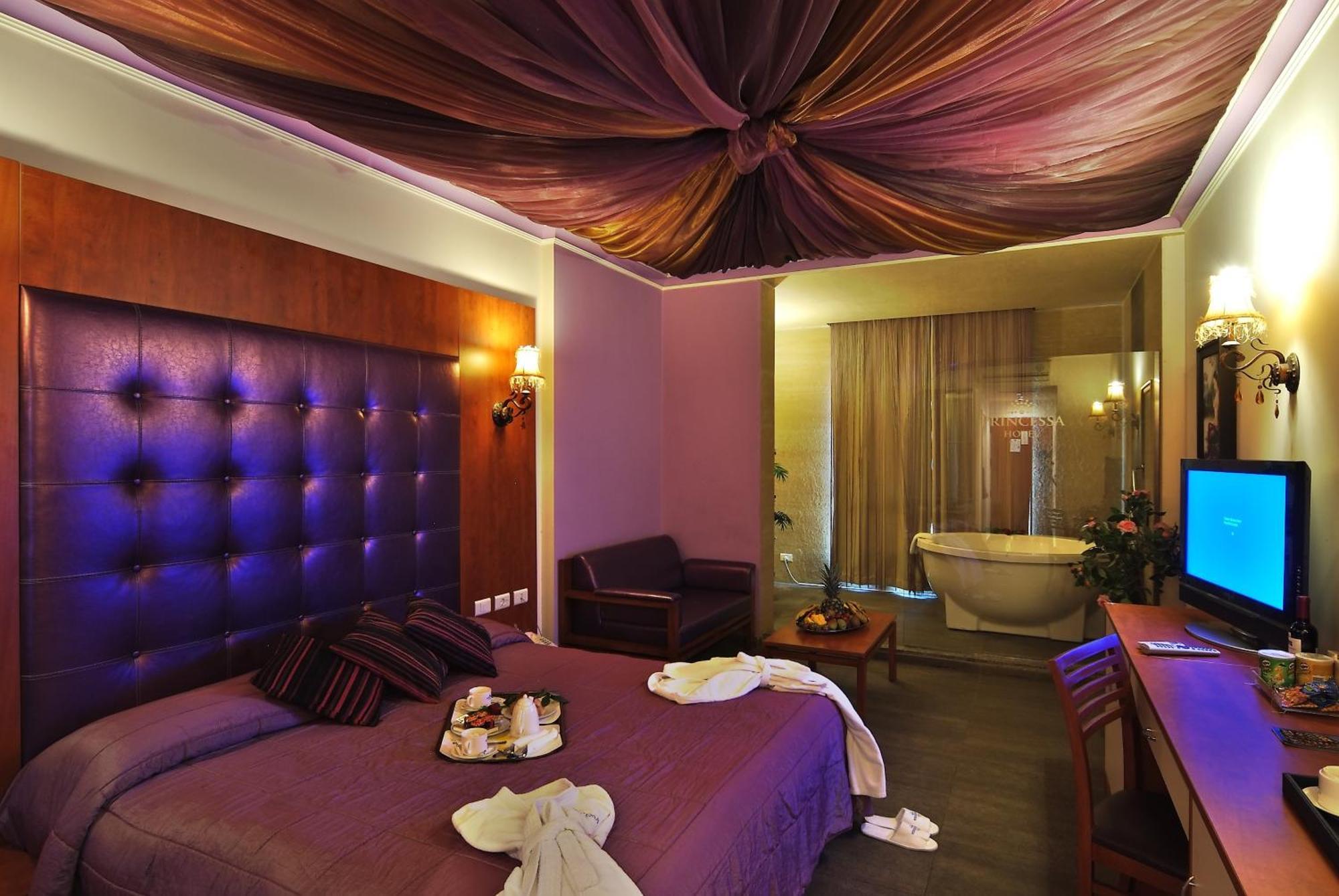 Princessa Hotel Джуния Экстерьер фото