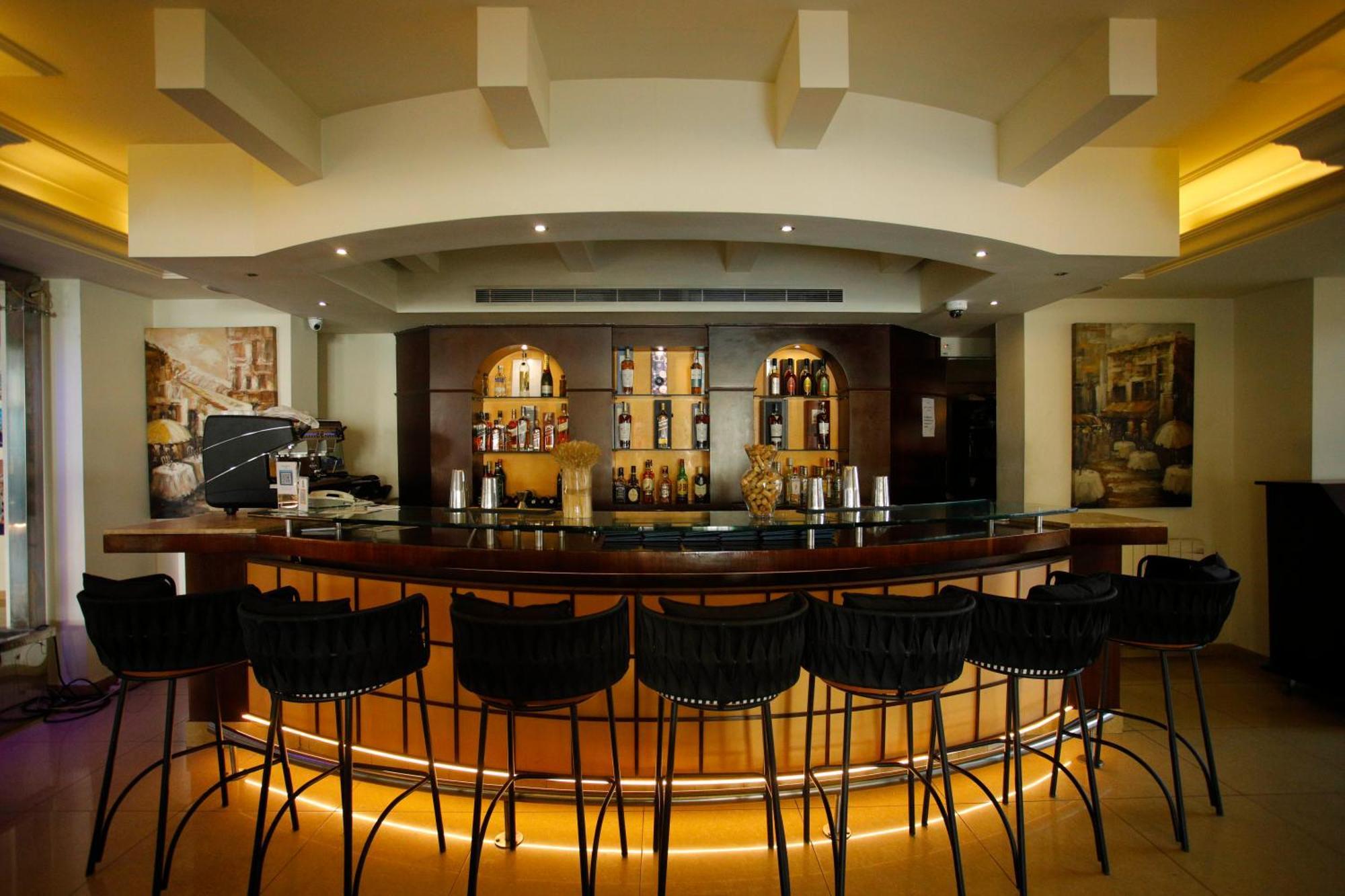 Princessa Hotel Джуния Экстерьер фото